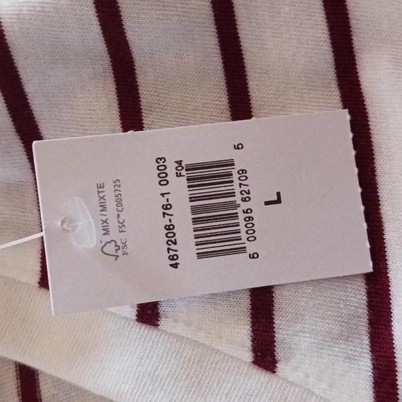 Gap "Favorite"womans t-shirt - Picture 3 of 3